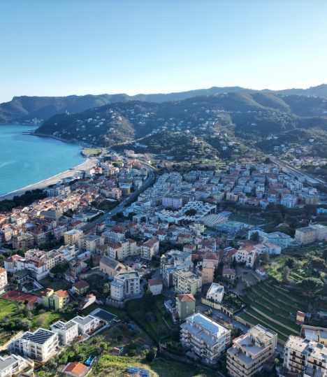 Scopri l’Associazione Albergatori di Spotorno: una rete locale che valorizza ospitalità, territorio e hotel aderenti.
