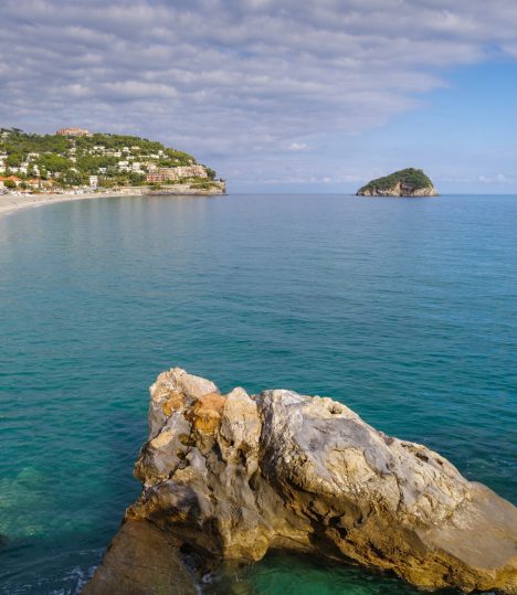 Italian Riviera, Liguria, Rocky coast